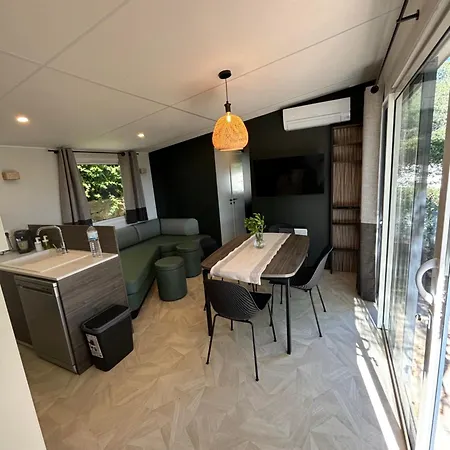 キャンプ場 Vue Mer, Jacuzzi, Terrase, Jardin Saint-Raphaël