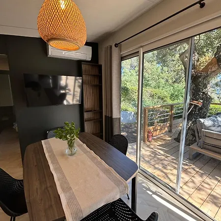 Vue Mer, Jacuzzi, Terrase, Jardin キャンプ場 Saint-Raphaël