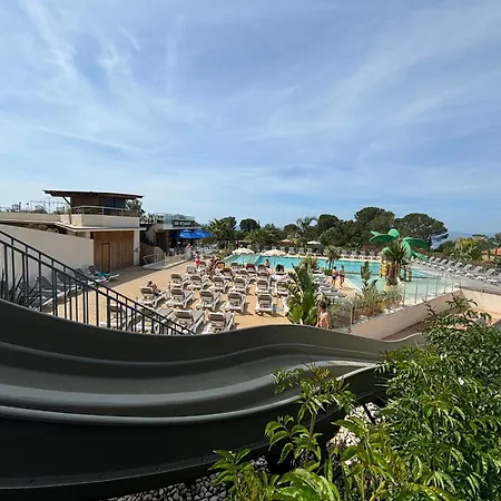 Campsite Vue Mer, Jacuzzi, Terrase, Jardin *